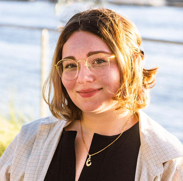 Emily Minoui Joins Oakhurst Signs’s Marketing Team